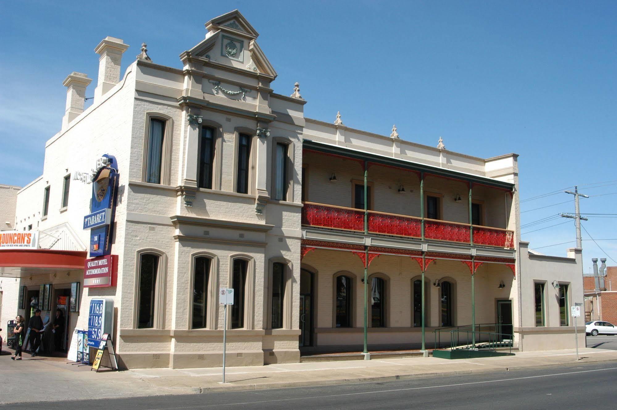 Mitchell River Tavern Bairnsdale Bagian luar foto