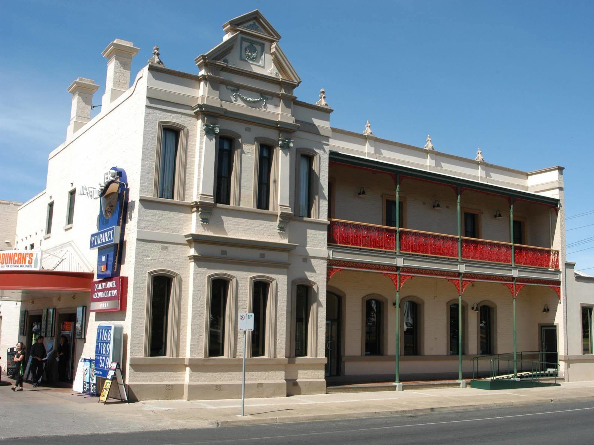 Mitchell River Tavern Bairnsdale Bagian luar foto